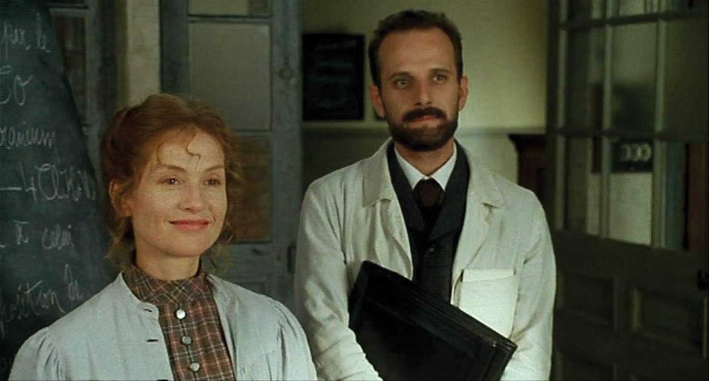 "Les palmes de M. Schutz" Marie Curie's (Isabelle Huppert) Costume